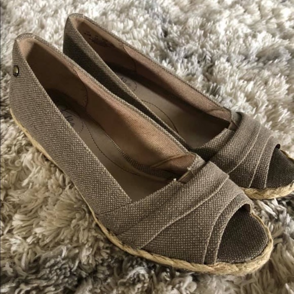 Life stride shoes - Picture 2 of 2